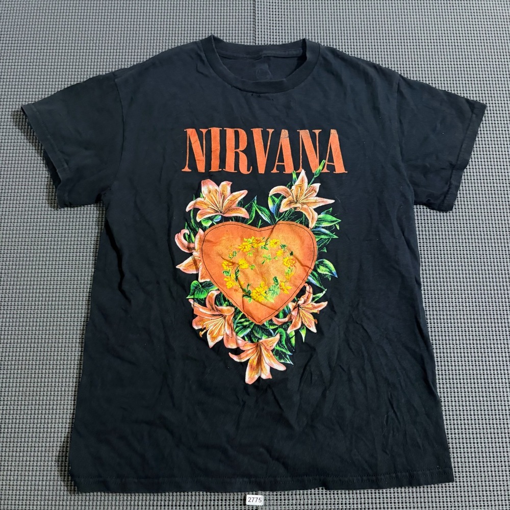 Nirvana Heart Floral Graphic T-Shirt Black Mens Size S
